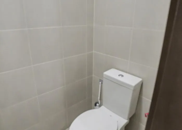 Modern And Spacious 3br Near Solaire & Okada *