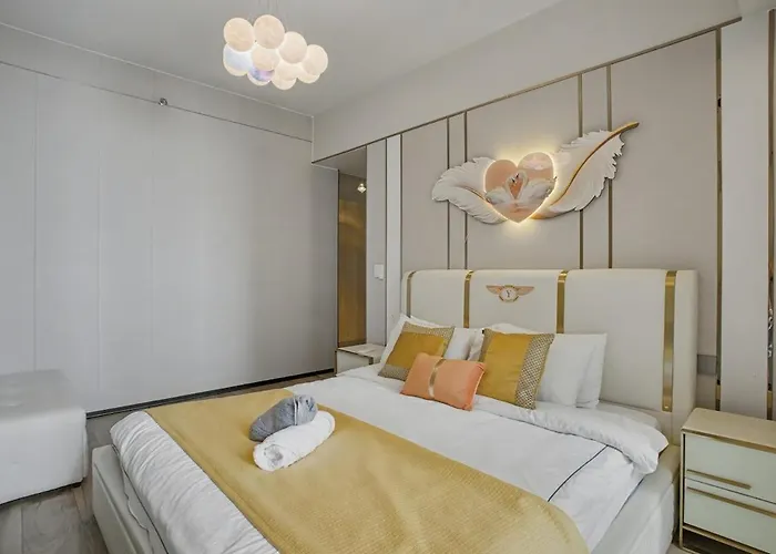 Modern And Spacious 3br Near Solaire & Okada *